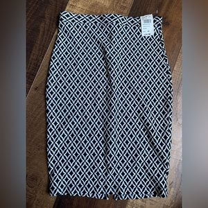 NWT Black & White mini skirt